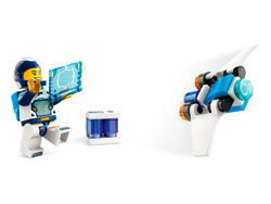 Lego: City - Interstellar Spaceship
