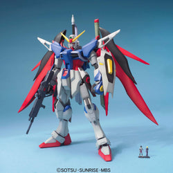 Gunpla: MG 1/100 Destiny Gundam (2005042)