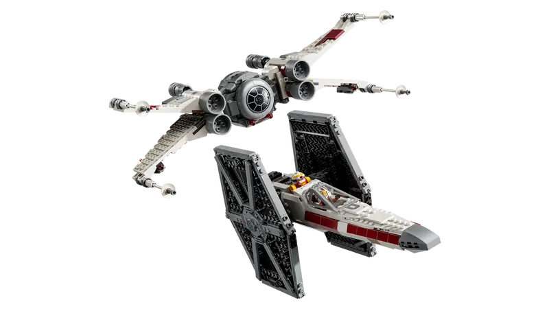 Lego: Star Wars - TIE Fighter & X-Wing Mashup