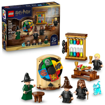 LEGO: Hogwarts™ Castle: Sorting Hat™ Ceremony