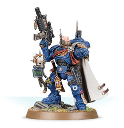 Warhammer 40K: Space Marines - Captain in Phobos Armour