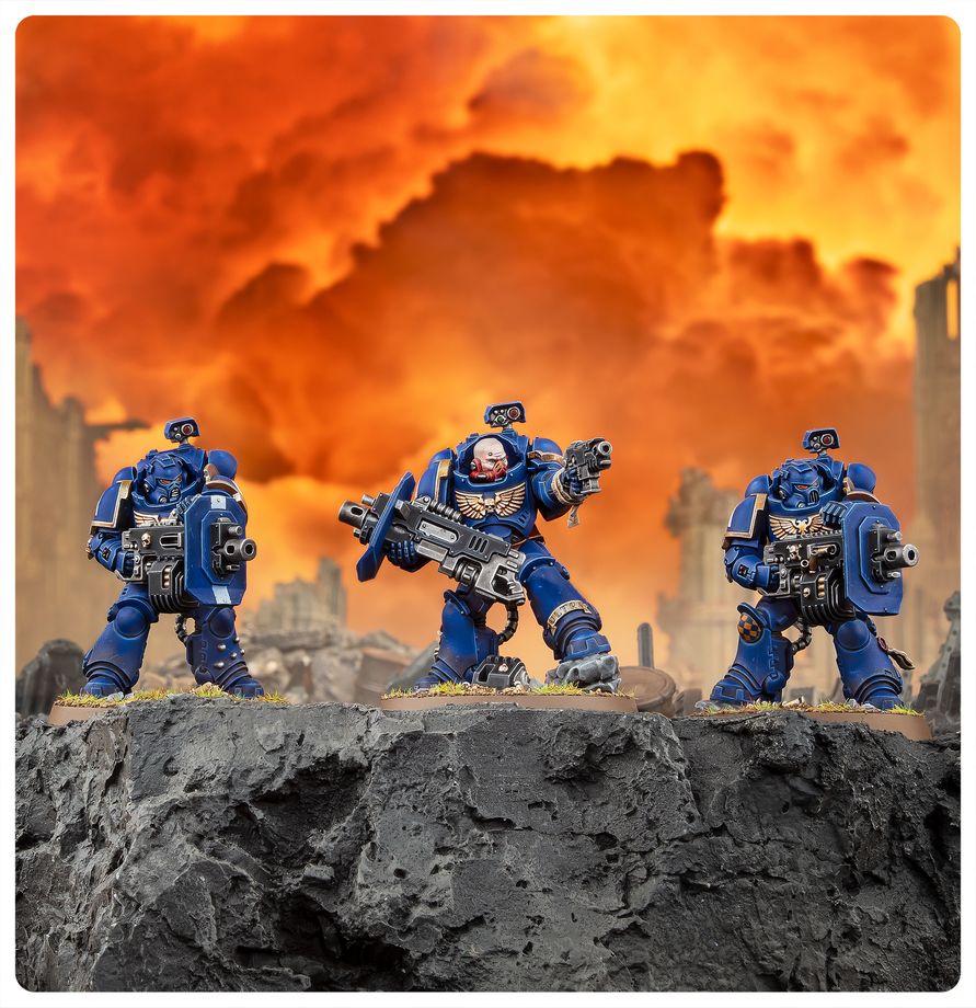 Warhammer 40K: Space Marines - Eradicator Squad With Heavy Bolters