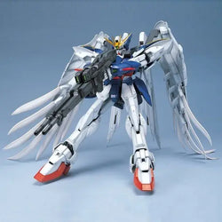 Gunpla: 1/60 Perfect Grade Wing Gundam Zero Custom (77659)