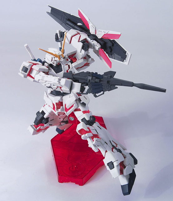 HGUC 1/144 RX-0 UNICORN GUNDAM (DESTROY MODE)