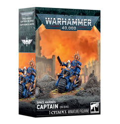 Warhammer 40K: Space Marines - Captain On Bike