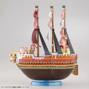 Bandai Hobby: One Piece Grand Ship Collection #013 Model Kit - Queen-Mama Chanter