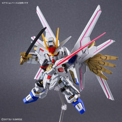 Gunpla: SD Gundam Cross Silhouette Mighty Strike Freedom Gundam